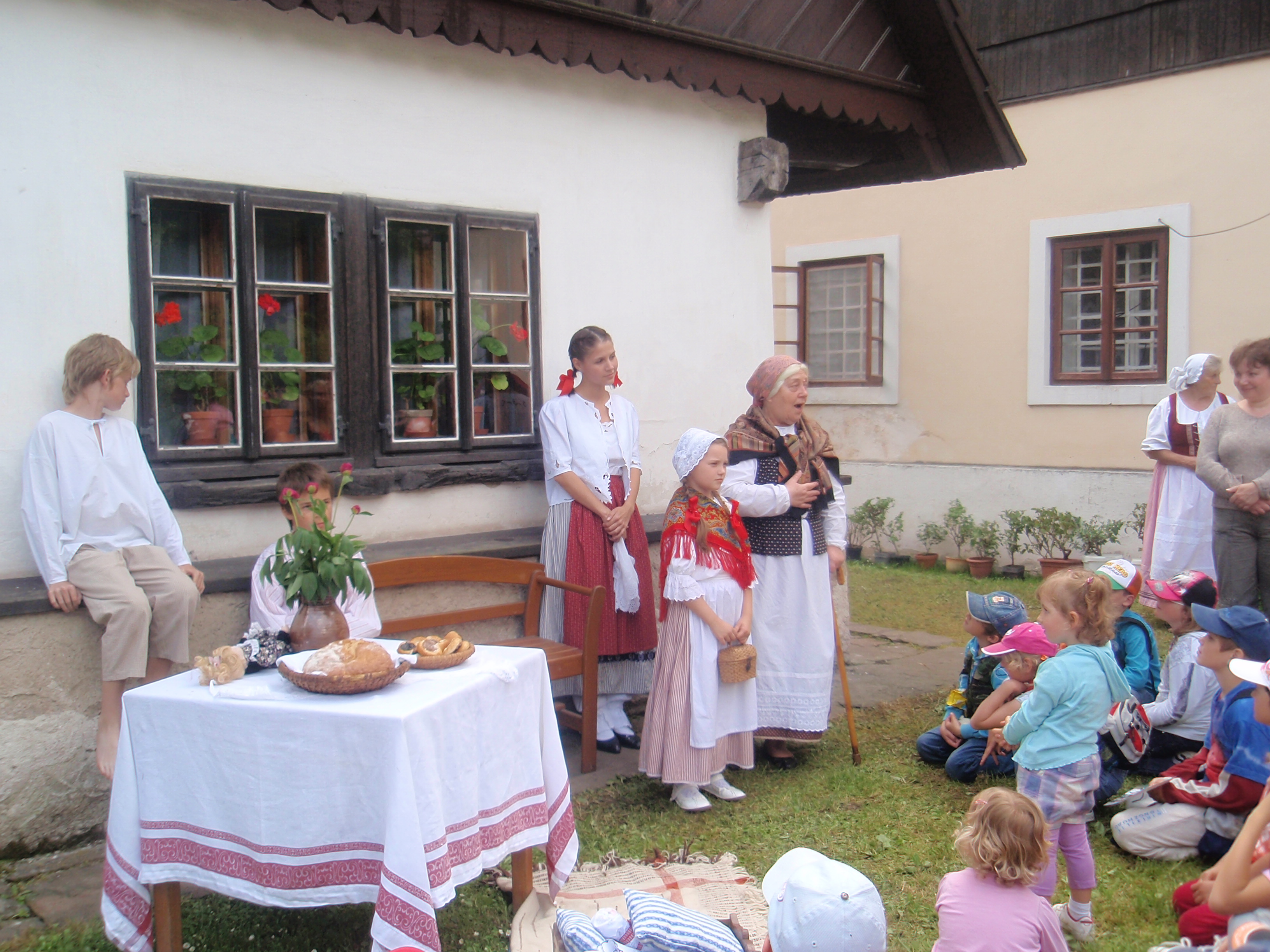 Kluky obdivována Barborka a taky samozřejmě babička:D
